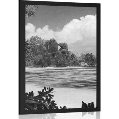 Plakát nádherná pláž na ostrově La Digue v černobílém provedení - 30x45 black