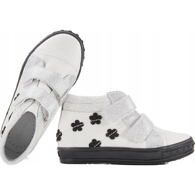 Kornecki 6801 dívčí boty polobotky bílé