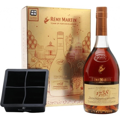 Rémy Martin 1738 Accord Royal 40% 0,7 l (darčekové balenie forma na ľad)