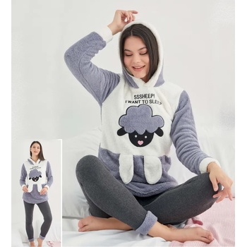 Image 1 of Зимен комплект в бяло и сиво с овца