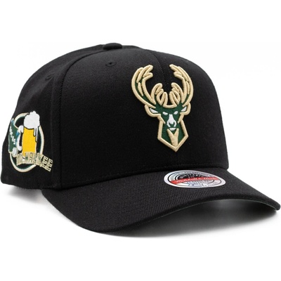 Mitchell & Ness NBA Classic Red Snapback Custom Patch Milwaukee Bucks Black