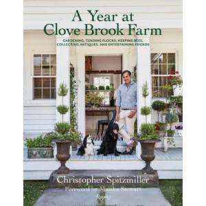 Year at Clove Brook Farm | Martha Stewart (ISBN: 9780847869749)