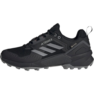 Adidas terrex Ниски обувки 'Swift R3' черно, размер 42