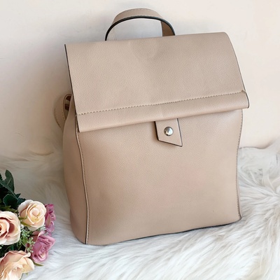 Цвят Пудра Раница - Модел 9017