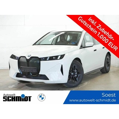 BMW iX xDrive 300 kW