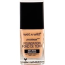 Wet n Wild Photo Focus zmatňujúci fluidný make-up Soft Beige 30 ml