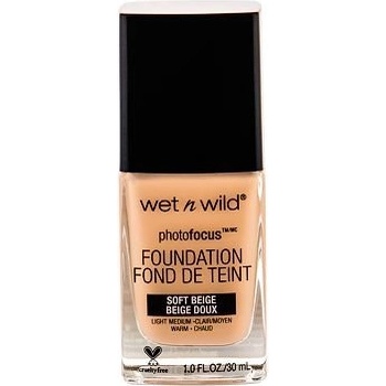 Wet n Wild Photo Focus zmatňujúci fluidný make-up Soft Beige 30 ml
