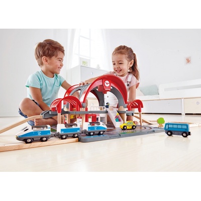 Hape Vláčkodráha Grand City – Zboží Dáma