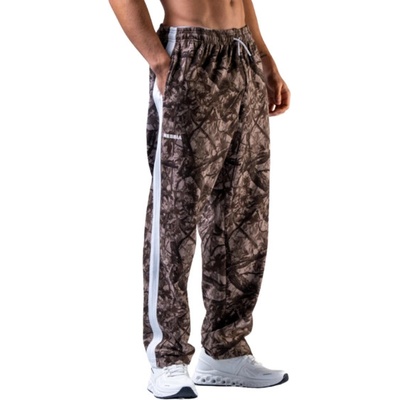 Nebbia Relaxed fit tepláky POWER camo bledé