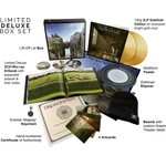 Dream Theater - A View From The Top Of The World (Box Set) (Gold Bright Coloured) (180 g) (2 LP + 2 CD + Blu-ray) (0194398731414)