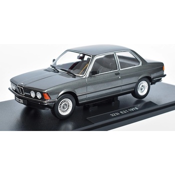 KK-Scale BMW 7-series 740i E38 1994 1:18