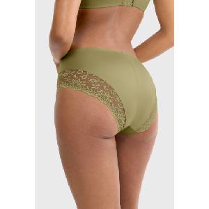 Triumph Класически бикини Triumph Ladyform Soft с висока талия (10224859_kal)