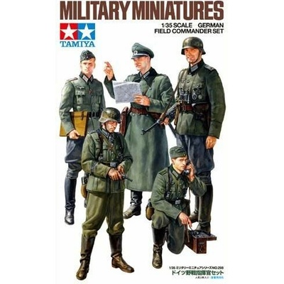 Tamiya WWII German Field Commander Set 1:35