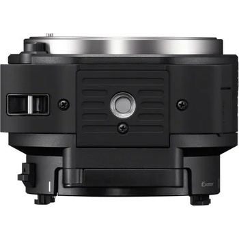 Sony ILCE-QX1L + SEL-P1650 16-50mm