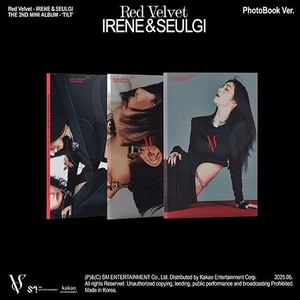 Daniel Shopping s. r. o Irene & Seulgi (Red Velvet): Tilt (Photo Book Version) - CD (083198)