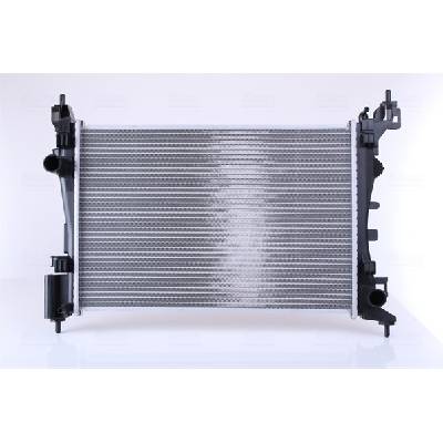 Chladič motora NISSENS 636005