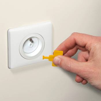 Safety 1st Комплект предпазители за контакти Safety 1st, 12 броя, с ключ за премахване, 4 броя (SF.0037)