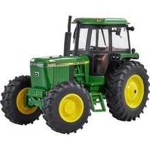 Britains model traktor JOHN DEERE 4450 15 cm 1:32