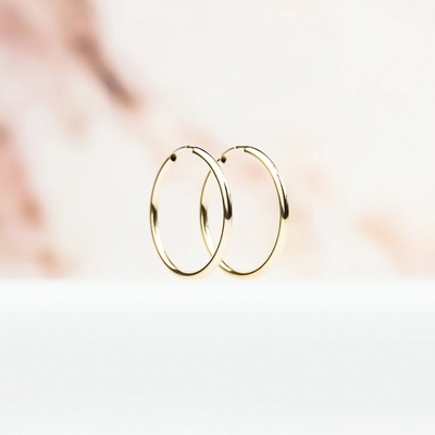 Lillian Vassago zlaté náušnice kruhy LLV22-GER005