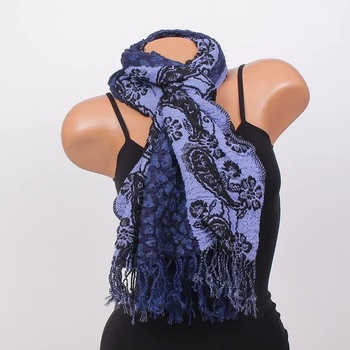 Image 1 of Мек и топъл зимен шал в синьо и черно с цветя и орнаменти