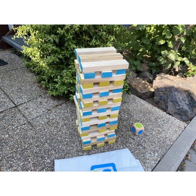 Zahradní věž barevné provedení