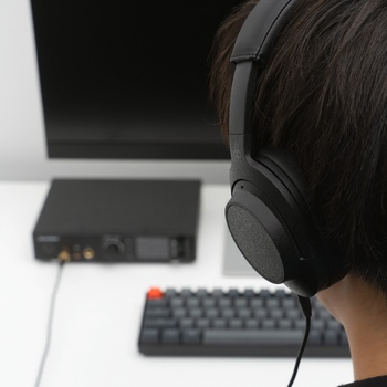Final Audio UX5000