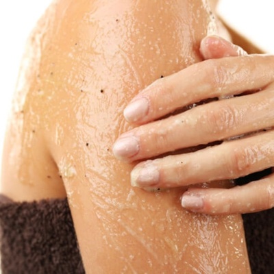 Ikarov detoxikačný telový peeling do sprchy Tmavý cukor, káva, pomaranč 150 g