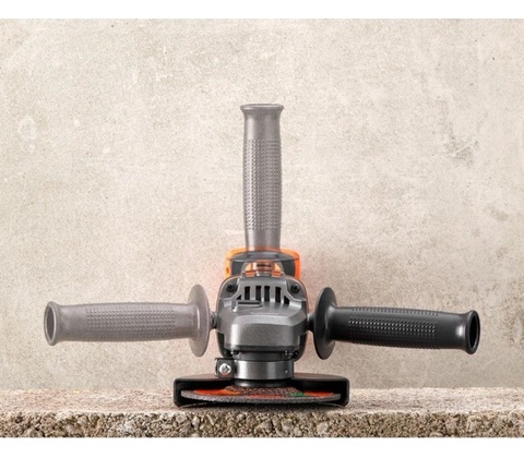 Black & Decker BCG720M1