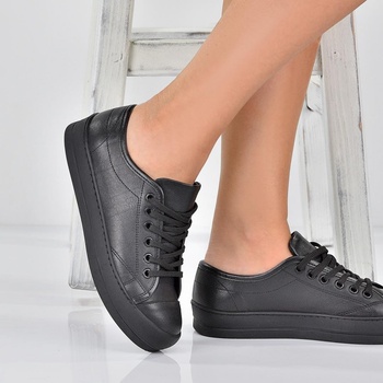 Tinti Shoes Дамски ниски кецове Karla black
