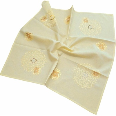 Raebel Vyšívaný obrus žltý 2305-3 žltá Polyester 85x85cm