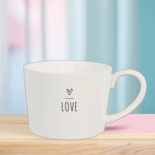 Clayre & Eef Bílý hrnek se srdíčkem s nápisem Love Lovely Day 12*8*7 cm 275 ml