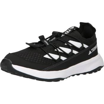 Adidas terrex Ниски обувки 'Voyager 21 Heat. Rdy Travel' черно, размер 30