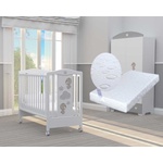 Bambino Casa Бебешко легло Bambino Casa - Giochi divertenti, бял + подарък матрак Primavera (202525) - ozone