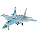 Revell Plastic ModelKit letadlo 03948 Su-27 Flanker 1:144