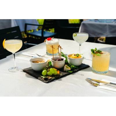 Koktejlový balíček s výhledem na Prahu v Pytloun Sky Bar pro 2 osoby