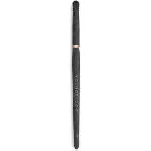 Youngblood Луксозна детайлна четка YB11 Crease Luxe Brush YOUNGBLOOD (17051)
