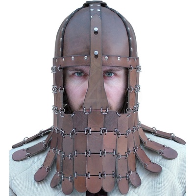 Kouba Normanská kožená prilba s šupinovým nápletom