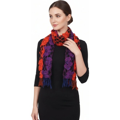 Зимен шал с цветя в лилаво, червено и оранжево