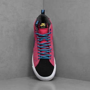 Nike SB Zoom Blazer Mid Premium rush pink deep royal blue laser blue