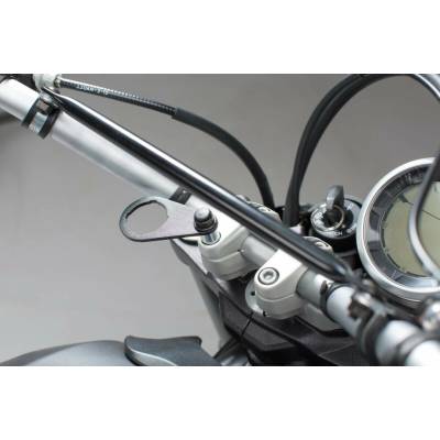 SW-Motech držák zásuvky velké, šroub M8 EMA.00.107.12300