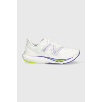 New Balance Обувки за бягане New Balance FuelCell Rebel v3 WFCXCC3 в бяло (WFCXCC3)