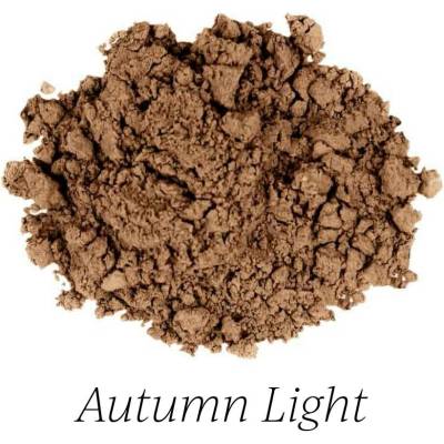 Uoga Uoga Sypké oční stíny s jantarem 711 Autumn light světle hnědá matná 1 g