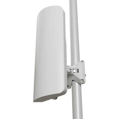 MikroTik mANTBox axe 15s
