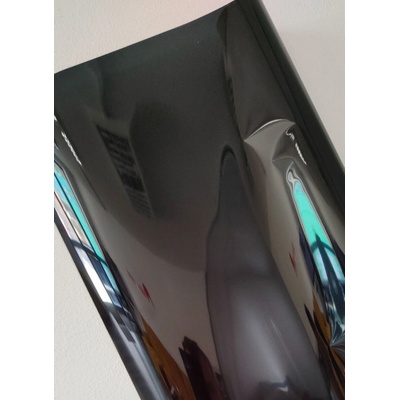 Tmavá čierna fólia na okná Ultra Dark Black 1% interiérová 0,75x3m