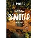 Samotář - S.R. White