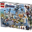Stavebnice LEGO® LEGO® Super Heroes 76131 Bitva o základnu Avengerů