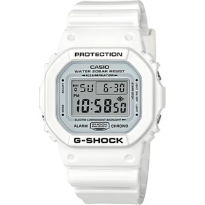Casio DW-5600MW-7ER Часовници