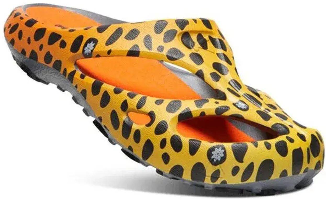 Keen dámské pantofle Shanti Arts Thc Cheetah Rainbow od 759 Kč