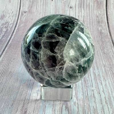 Nefertitis Fluorit koule 6 NF60915 - ø 6,2 cm, 384 g