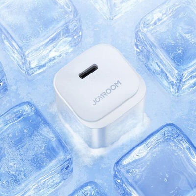 Зарядно устройство Joyroom JR-TCF02, от контакт към 1x USB-C(ж), 12V/1.67A, бяло, 20W, кабел от USB-C(м) към USB-C(м) (JR-TCF02)
